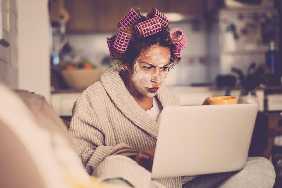 How to recognize digital stress – and what you can do about it